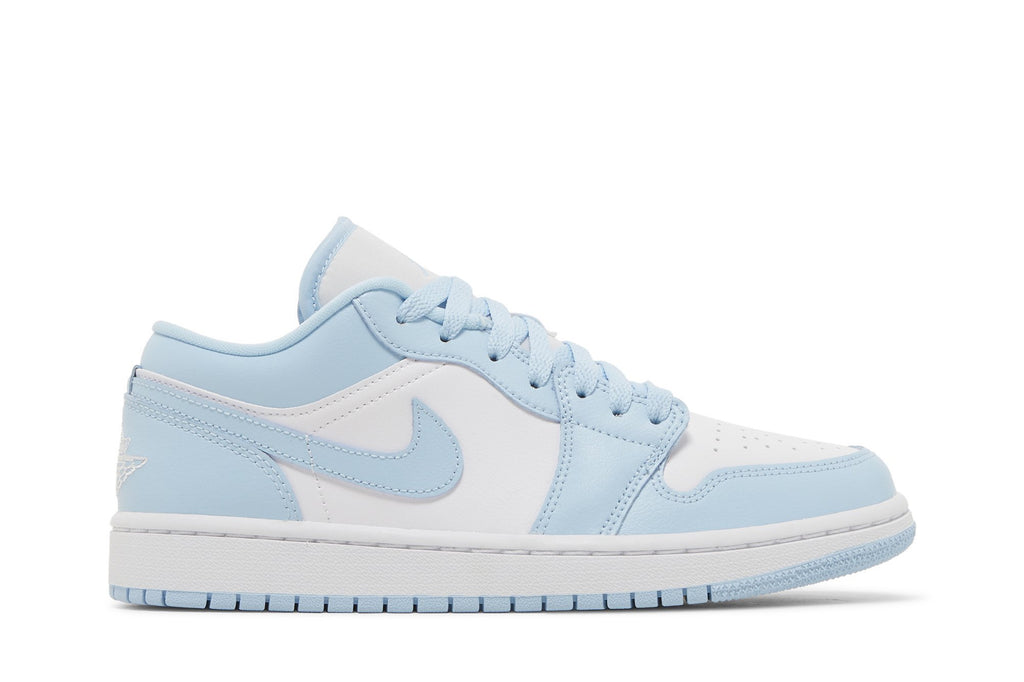 Retro 1 Low Sneakers — Ice Blue — DC0774-141