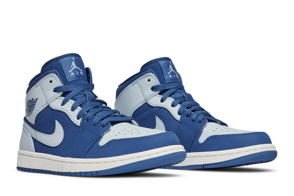 Retro 1 Mid Sneakers — Ice Blue — 554724-400