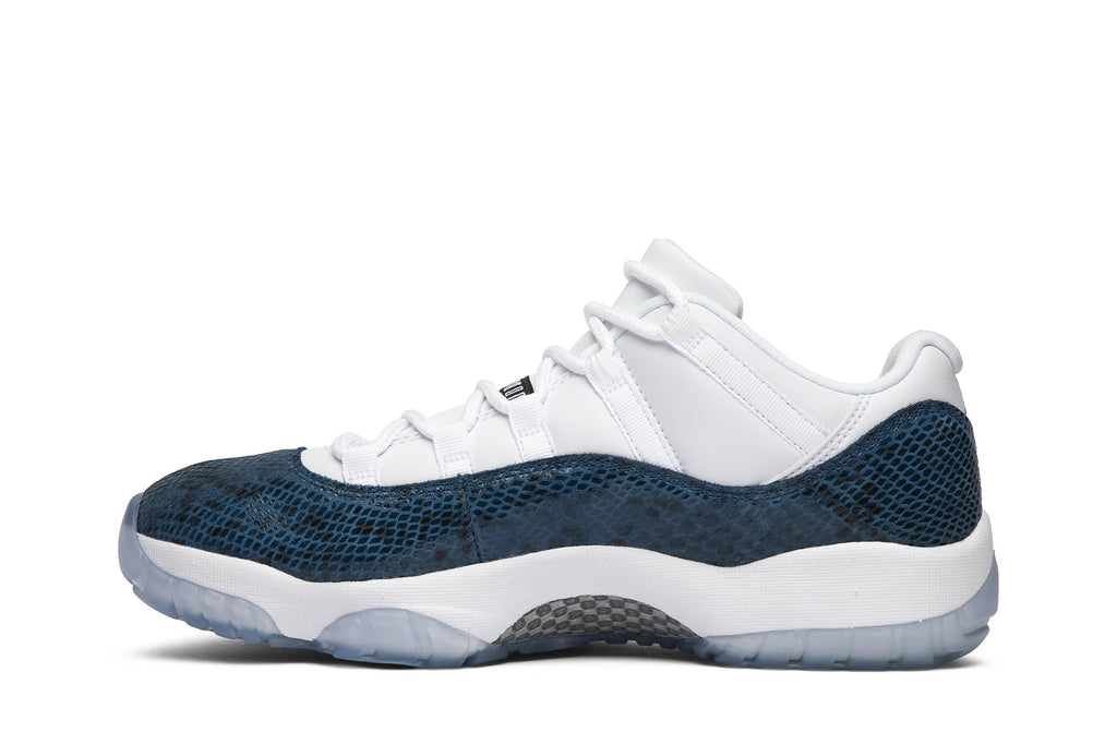 Retro 11 Low Sneakers — Navy Snakeskin — CD6846-102