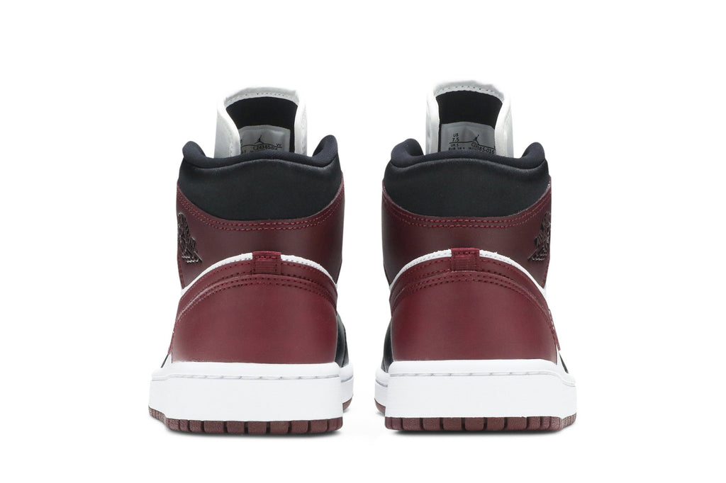 Retro 1 Mid SE Sneakers — Gold Pendants — CZ4385-016