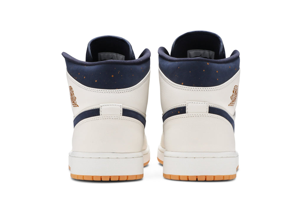 Retro 1 Mid Sneakers — Jeter — AH6342-104