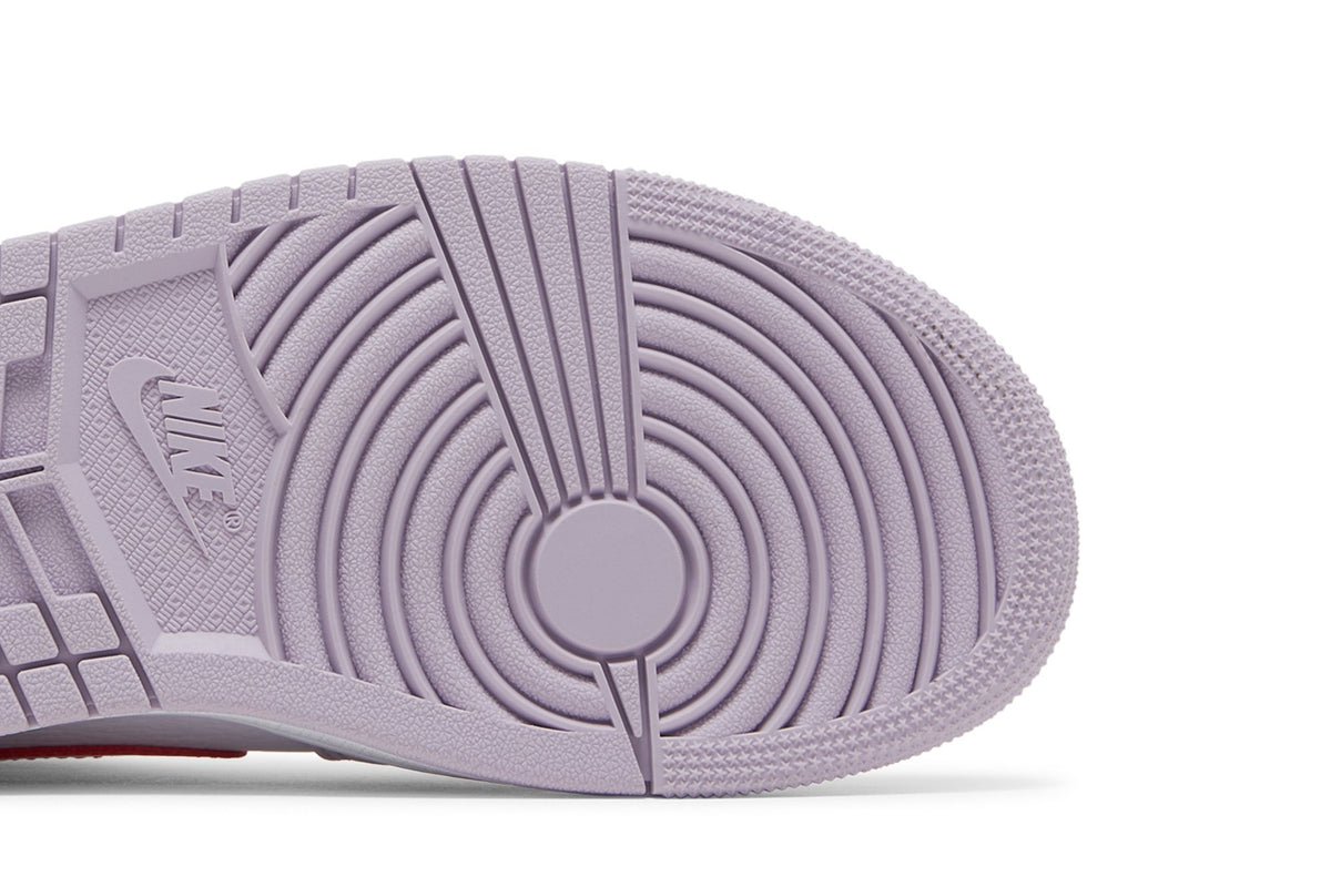 Retro 1 Mid Sneakers — Valentine — DR0174-500