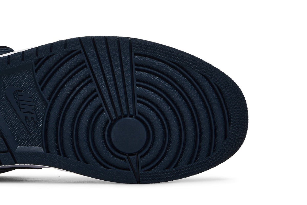 Retro 1 Mid Sneakers — Armory Navy — 554724-411