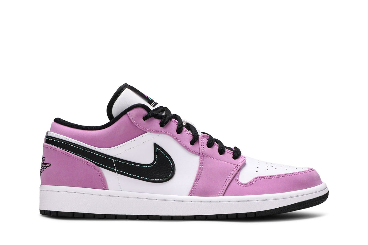 Retro 1 Low SE Sneakers — Violet Shock — CK3022-503