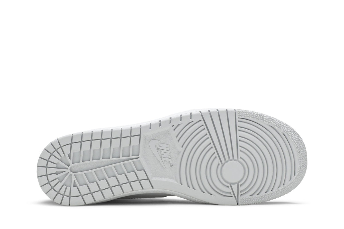 Retro 1 High OG Sneakers — Neutral Grey — BQ4422-100