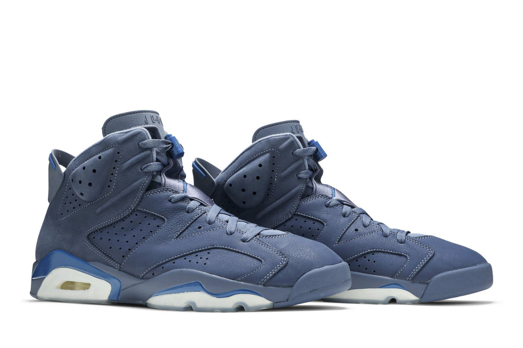 Retro 6 Sneakers — Diffused Blue — 384664-400