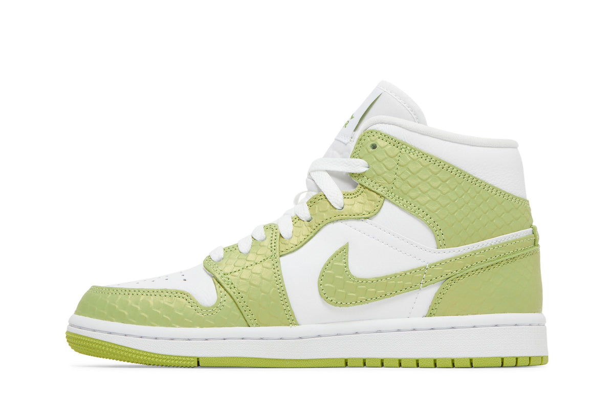 Retro 1 Mid SE Sneakers — Green Python — DV2959-113