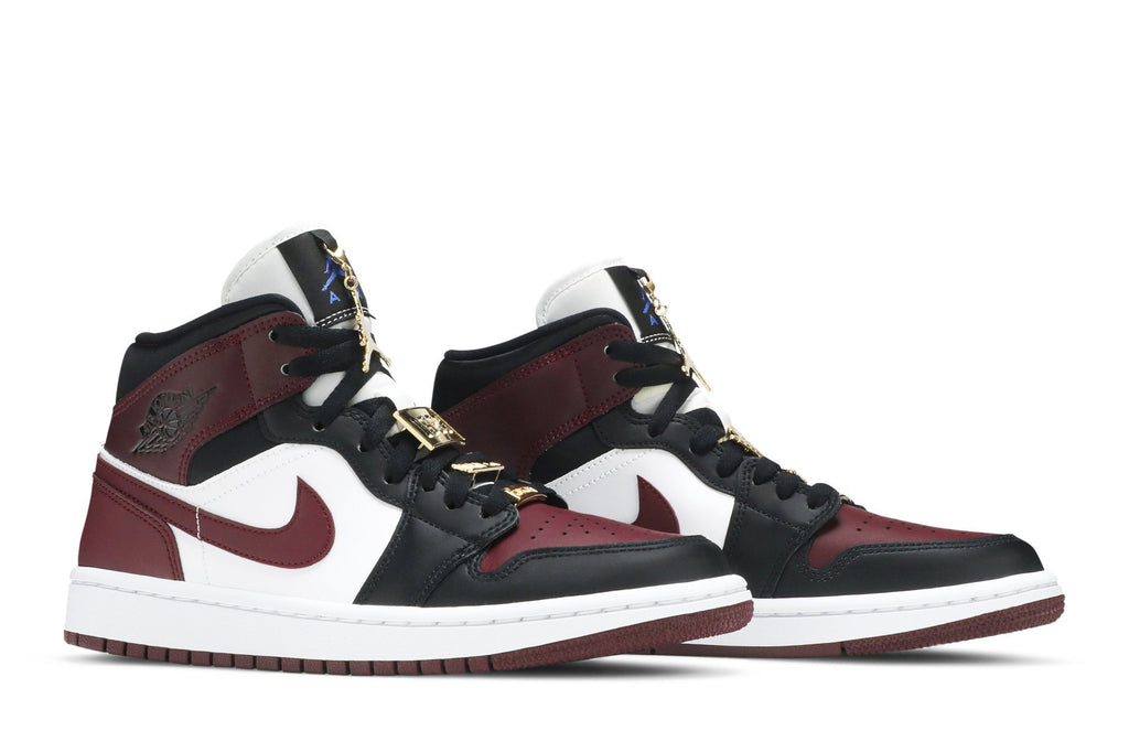 Retro 1 Mid SE Sneakers — Gold Pendants — CZ4385-016