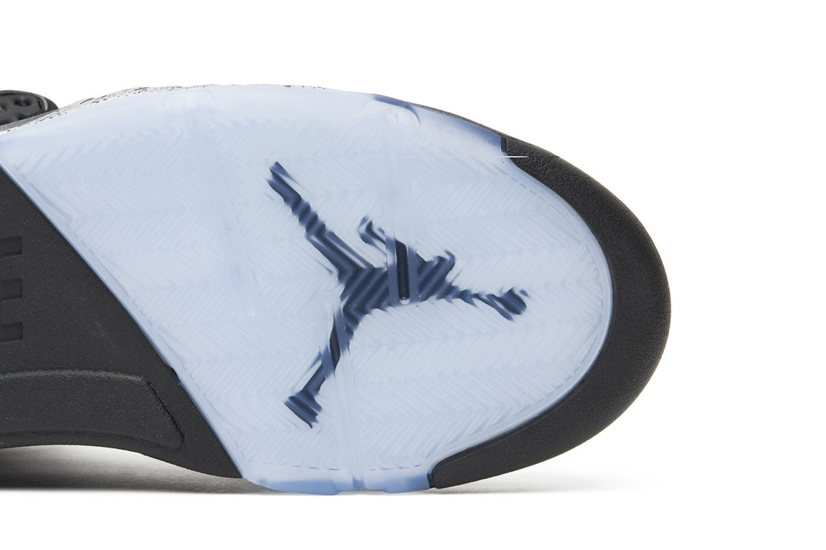 Retro 5 OG Sneakers — Metallic — 845035-003