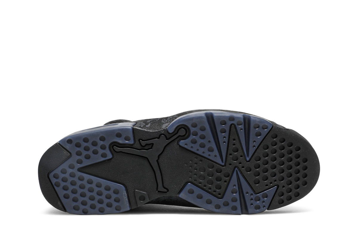 Retro 6 Sneakers — Singles Day — DB9818-001