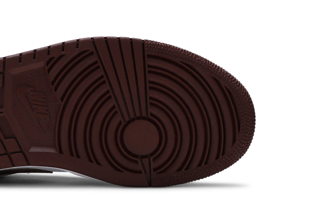 Retro 1 Low Sneakers — Bronze Eclipse — DC0774-116