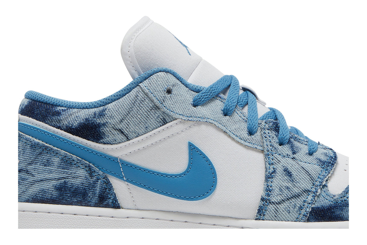 Retro 1 Low GS Sneakers — Washed Denim — DM8947-100