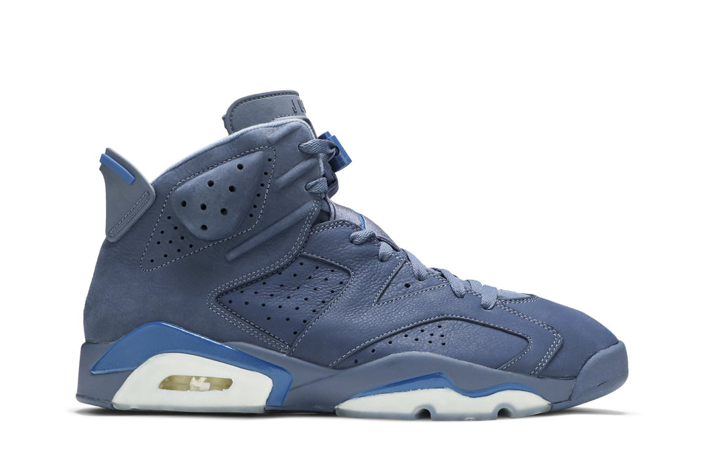 Retro 6 Sneakers — Diffused Blue — 384664-400