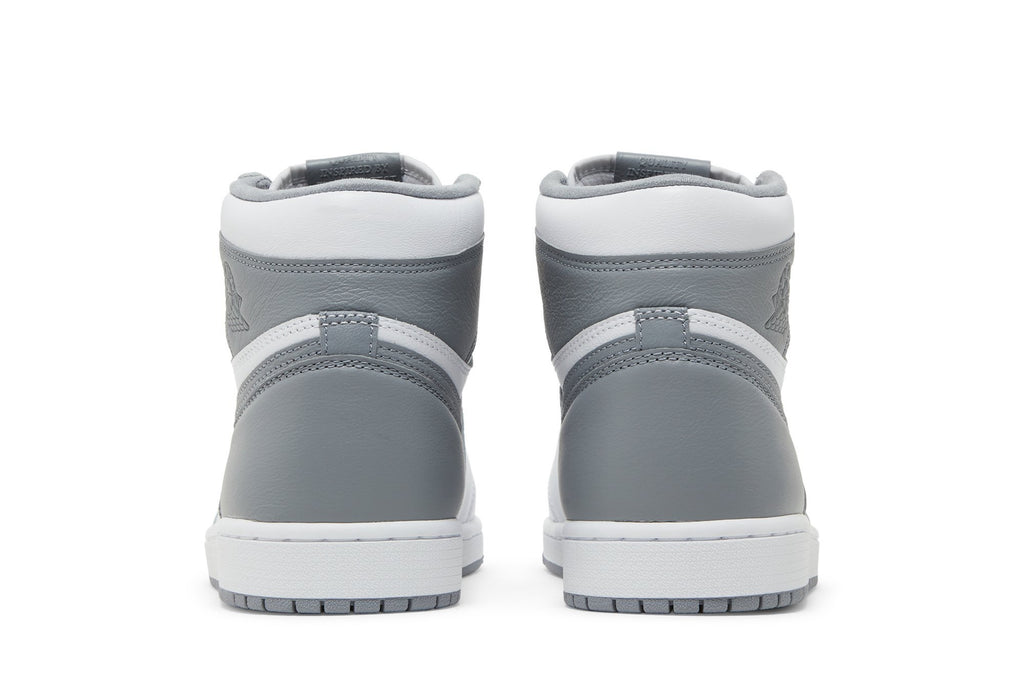 Retro 1 High OG Sneakers — Stealth — 555088-037