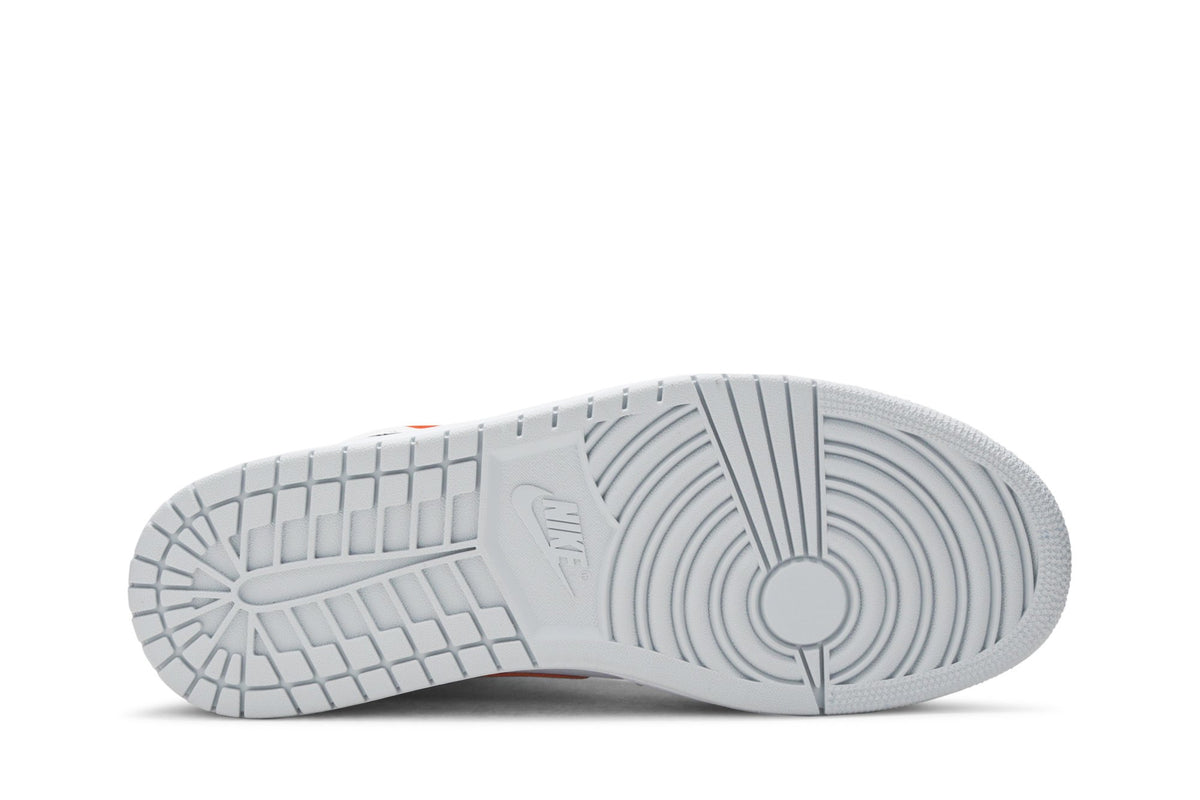 Retro 1 Mid Sneakers — Starfish — CW7591-100