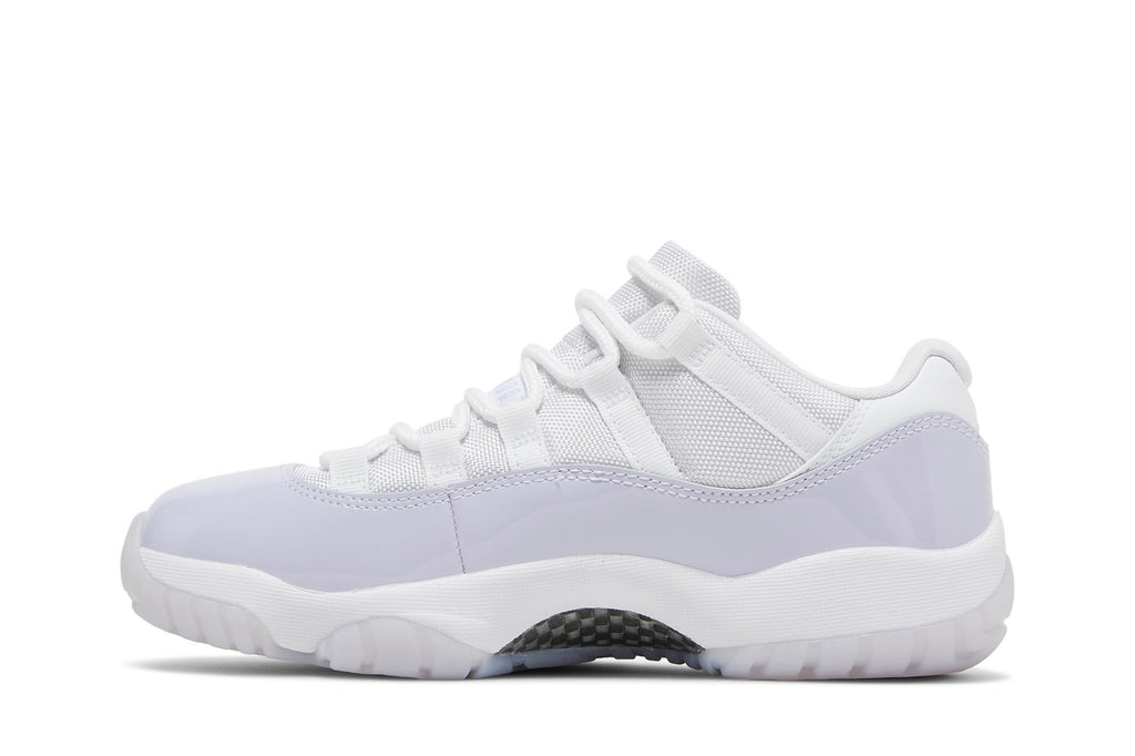 Retro 11 Low Sneakers — Pure Violet — AH7860-101