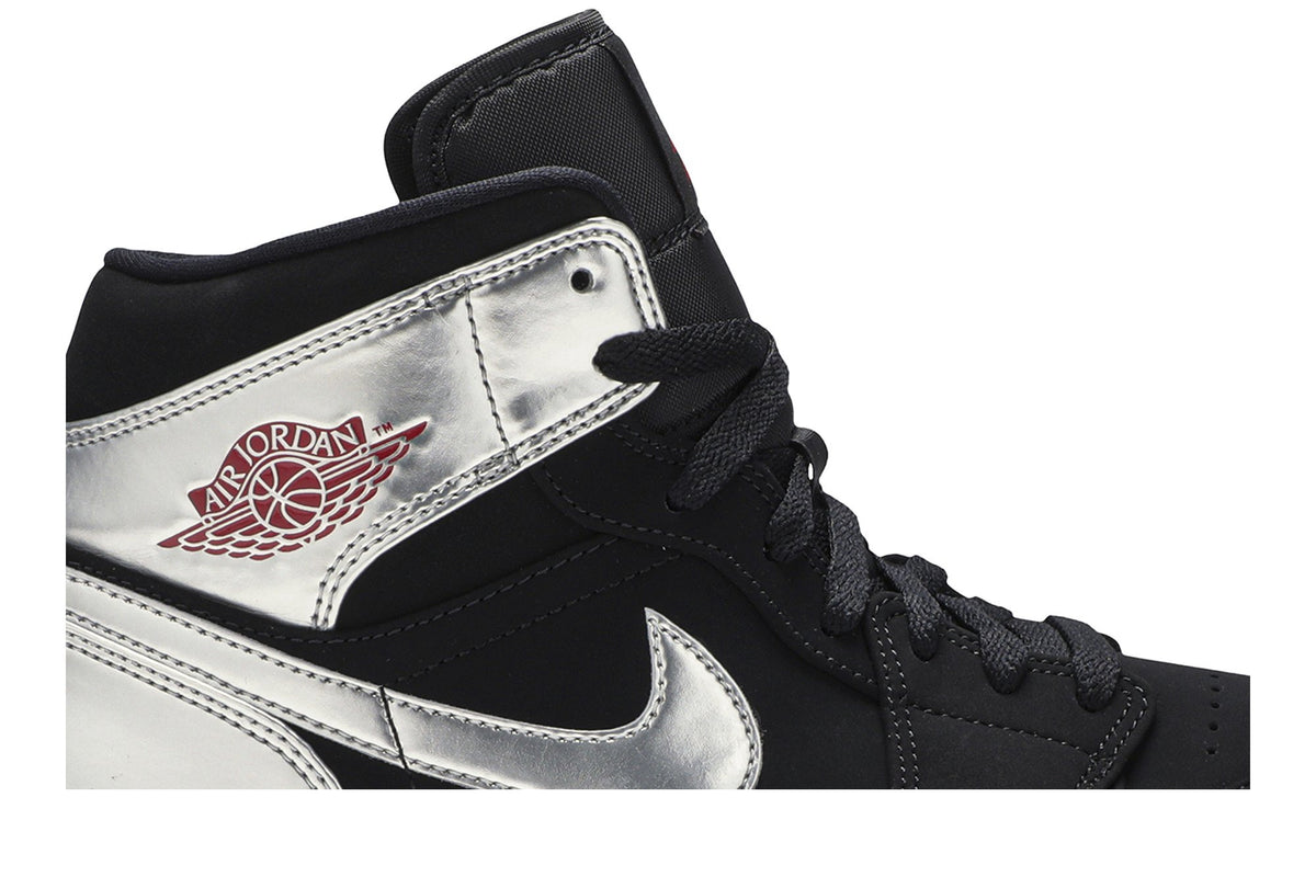 Retro 1 Mid Sneakers — Johnny Kilroy — 554724-057