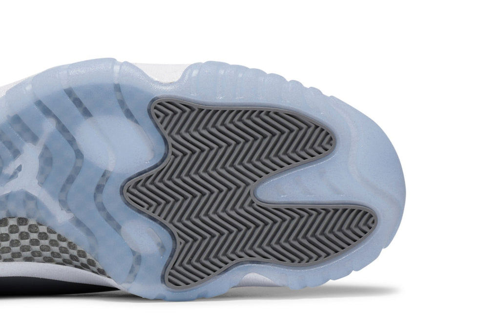 Retro 11 Sneakers — Cool Grey — CT8012-005