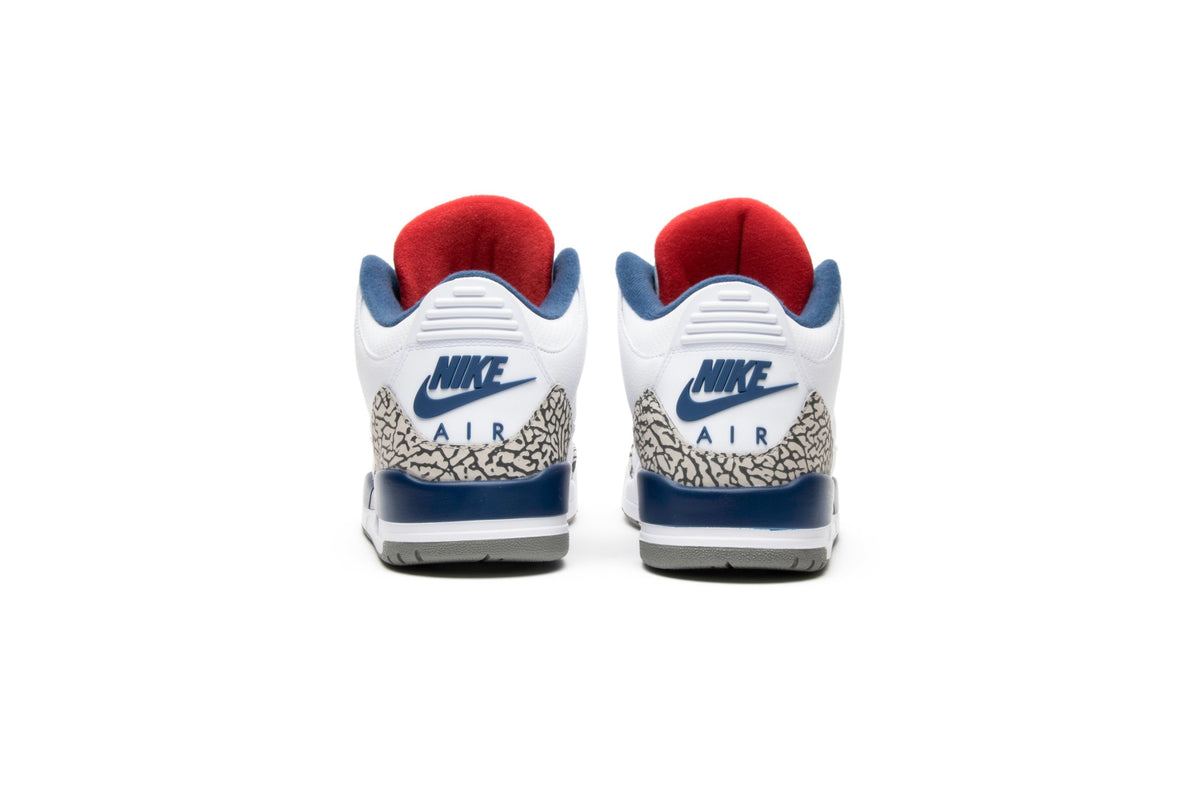 Retro 3 OG Sneakers — True Blue — 854262-106