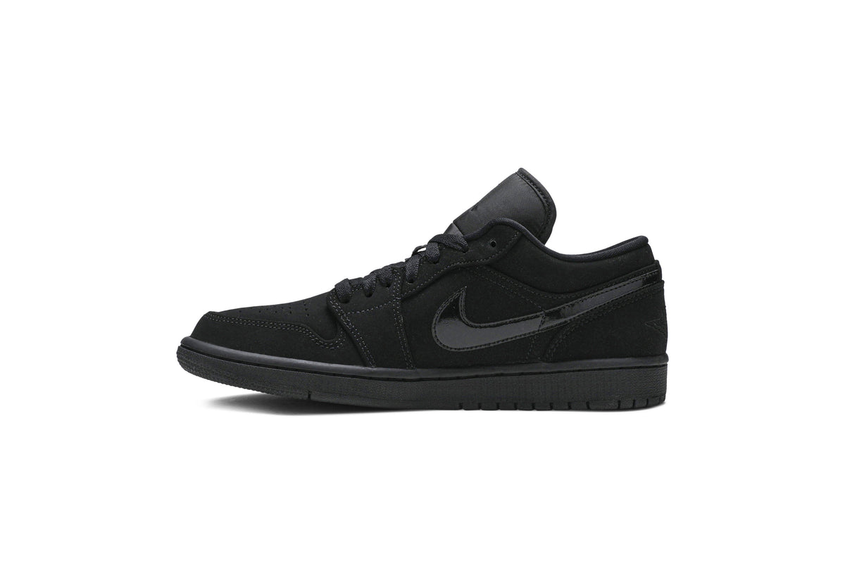 Retro 1 Low Sneakers — Triple Black — 553558-056