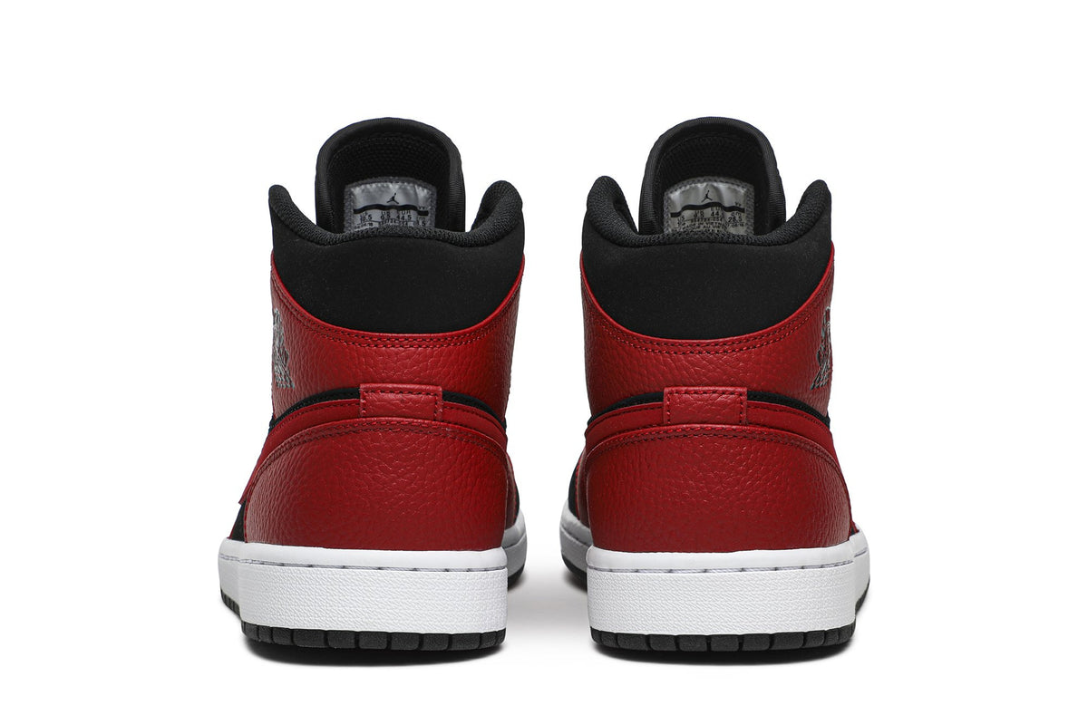 Retro 1 Mid Sneakers — Bred — 554724-054