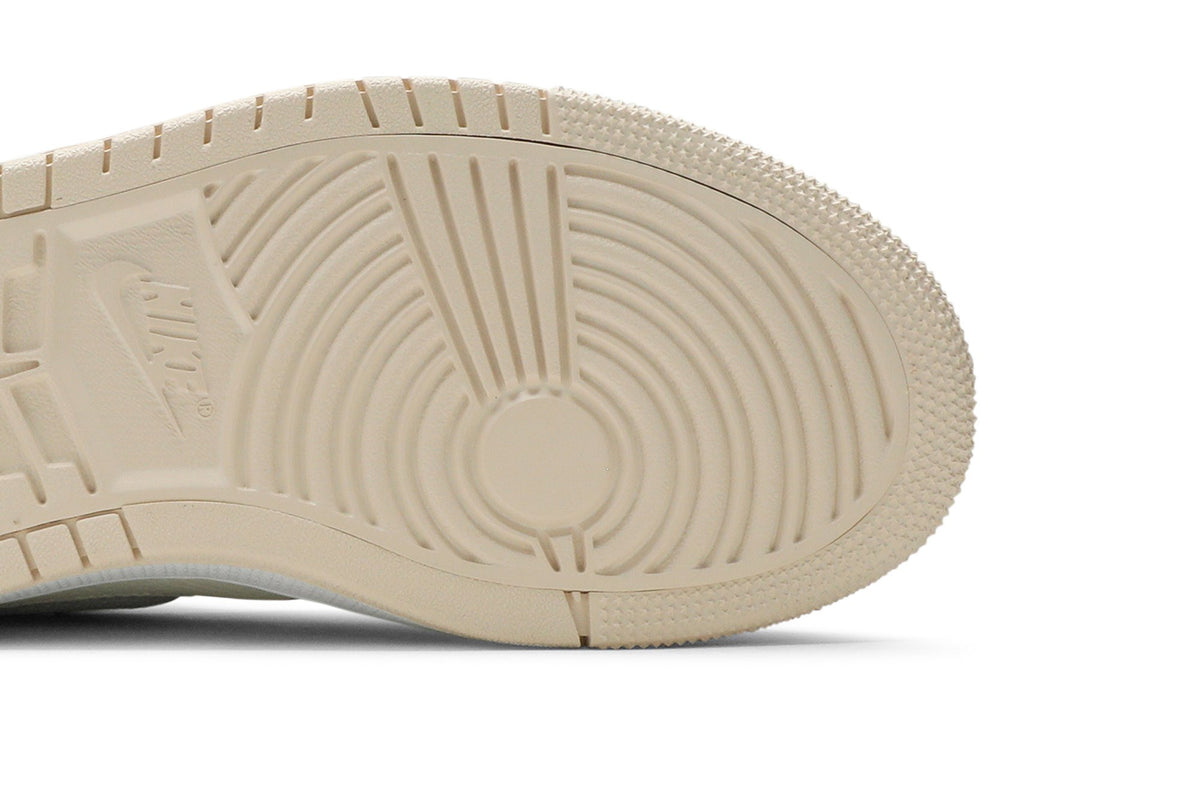 Retro 1 High Zoom Sneakers — Pearl White — CT0979-107