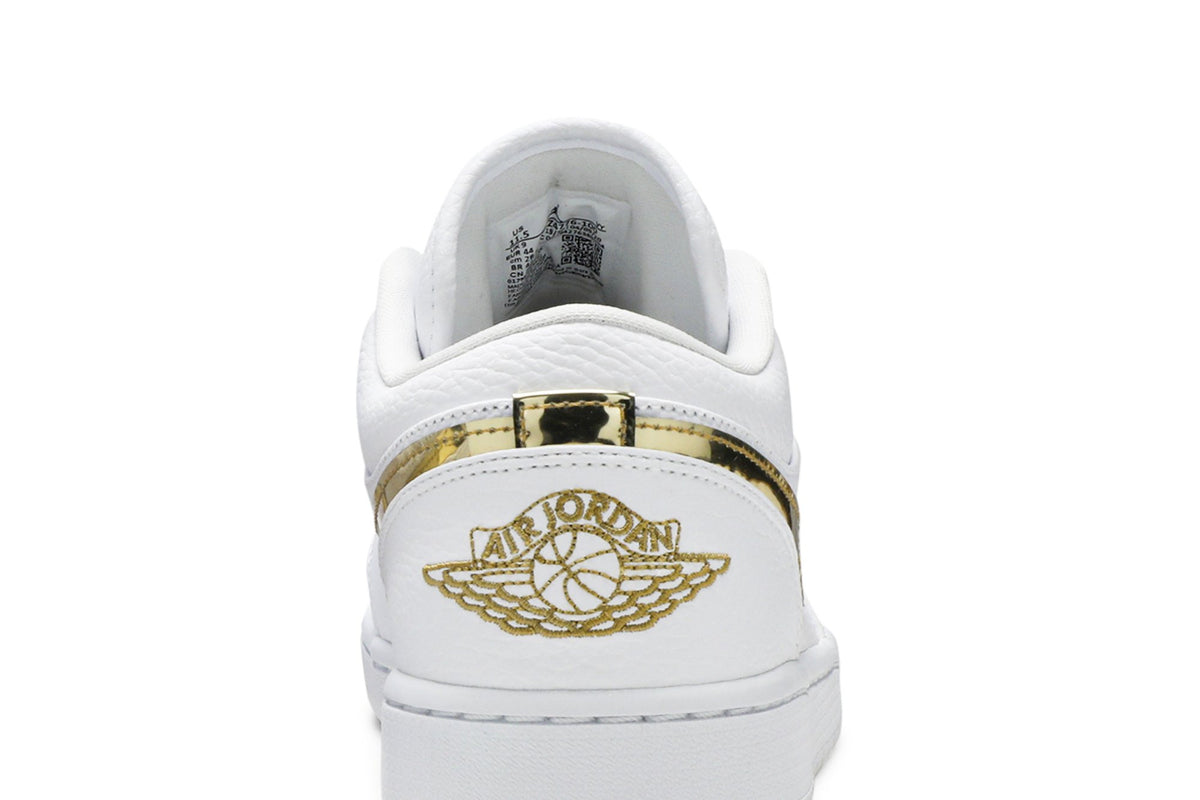 Retro 1 Low Sneakers — White Metallic Gold — CZ4776-100
