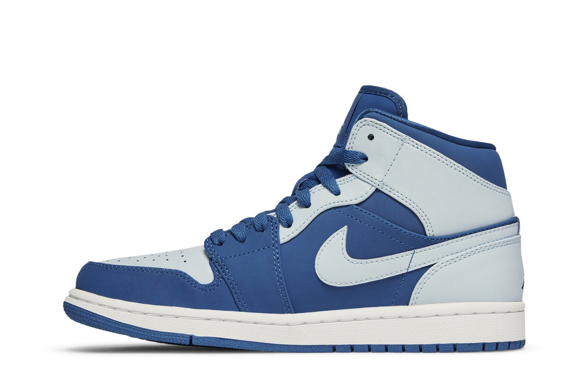 Retro 1 Mid Sneakers — Ice Blue — 554724-400