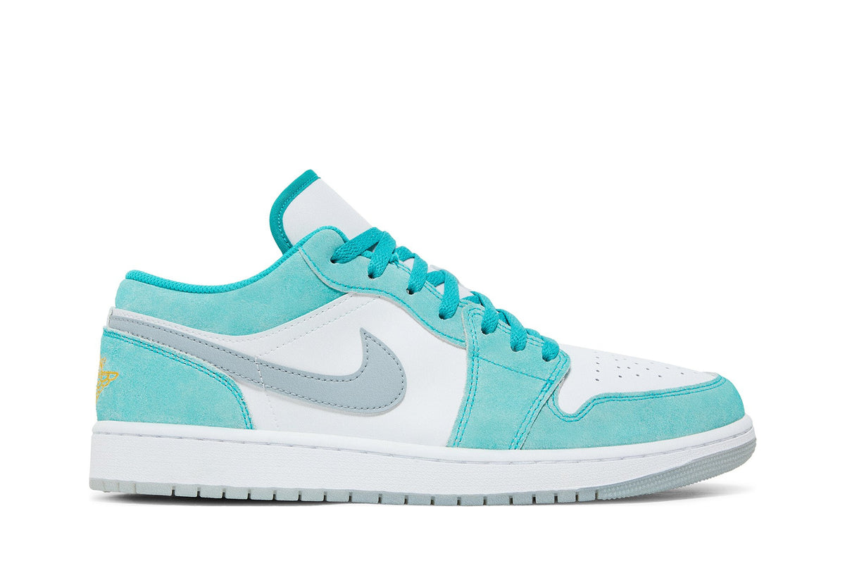 Retro 1 Low Sneakers — New Emerald — DN3705-301
