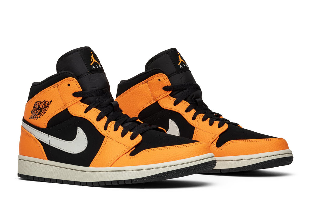 Retro 1 Mid Sneakers — Black Cone — 554724-062