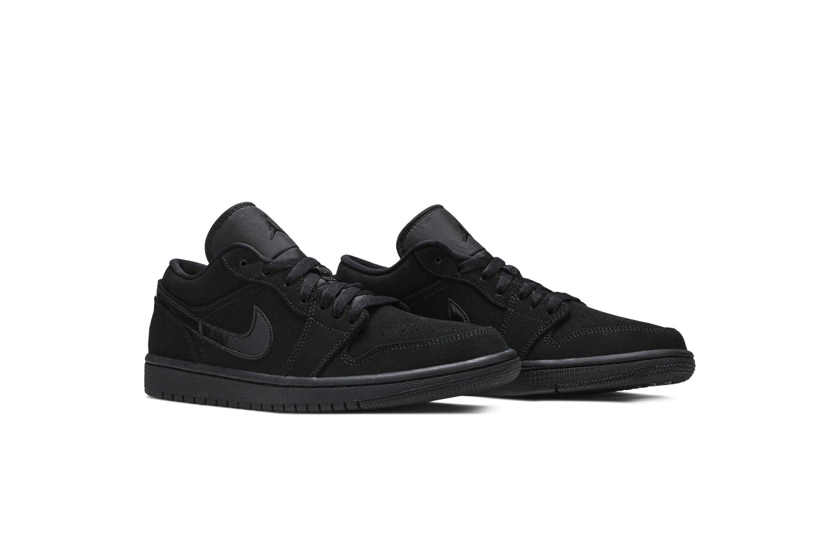 Retro 1 Low Sneakers — Triple Black — 553558-056