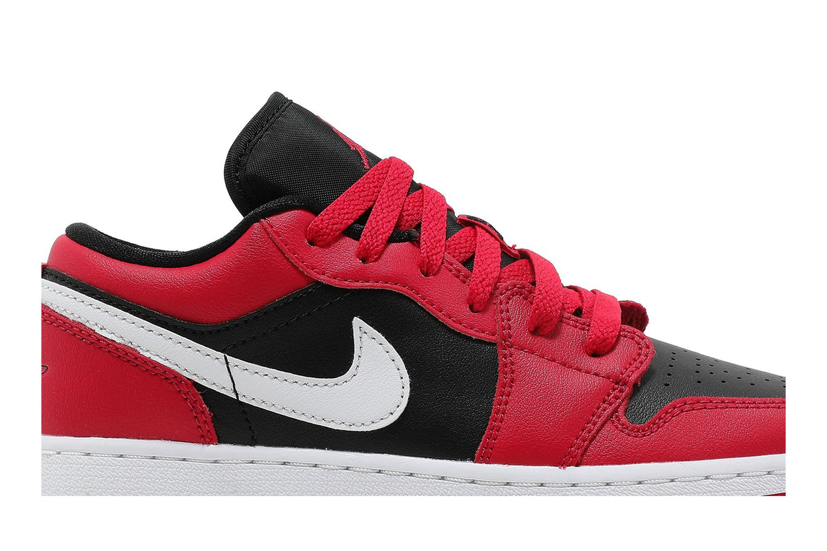Retro 1 Low GS Sneakers — Black Very Berry — 553560-061