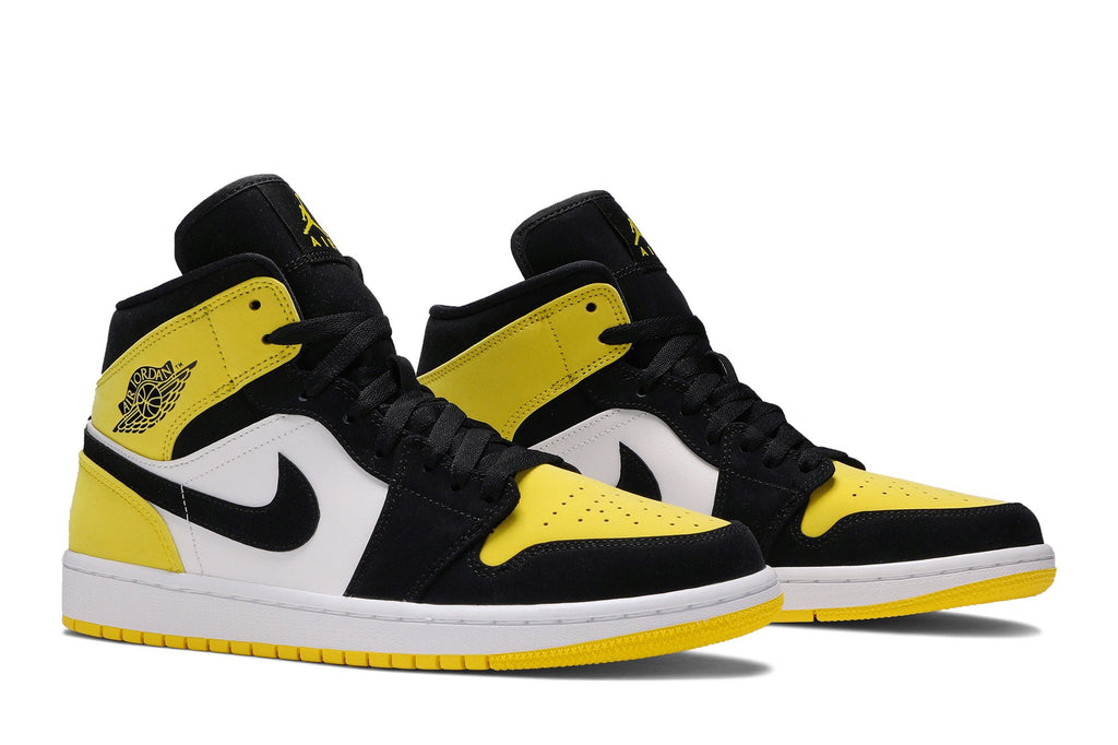 Retro 1 Mid SE Sneakers — Yellow Toe — 852542-071
