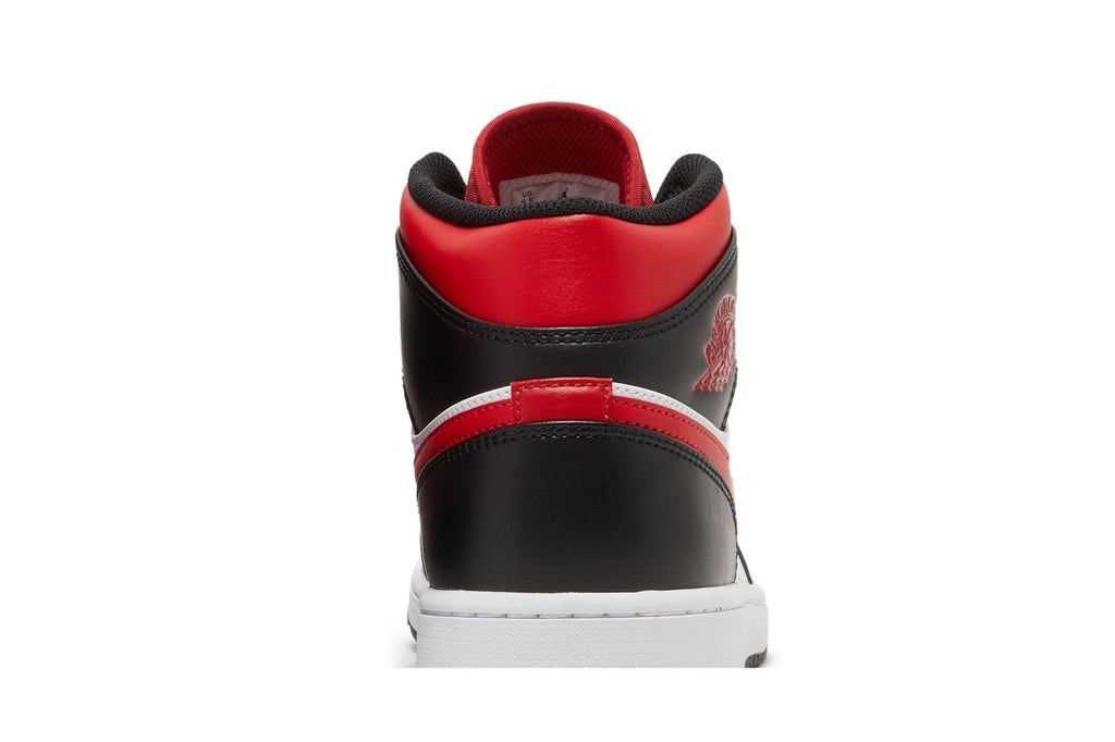 Retro 1 Mid Sneakers — Bred Toe — 554724-079