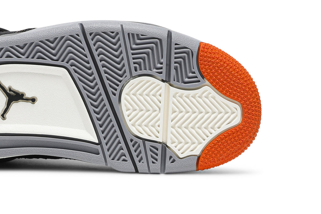 Retro 4 Sneakers — Starfish — CW7183-100