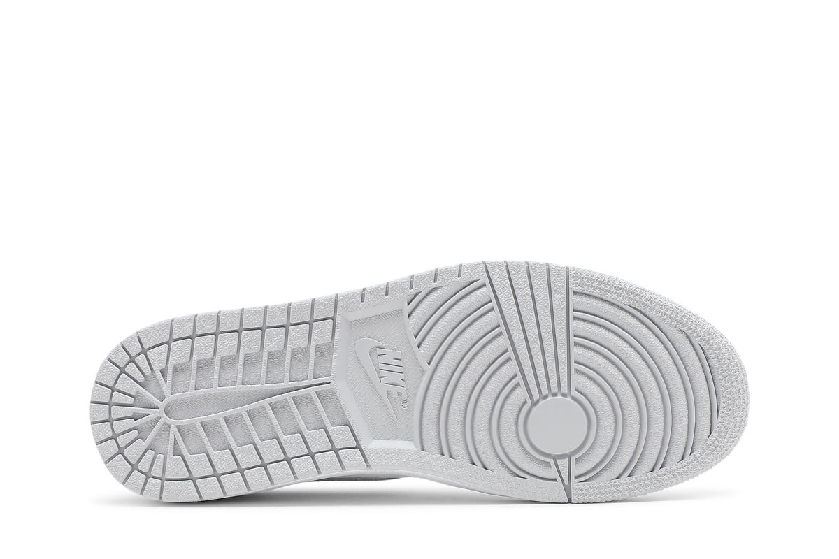 Retro 1 Low OG Sneakers — Neutral Grey — CZ0790-100