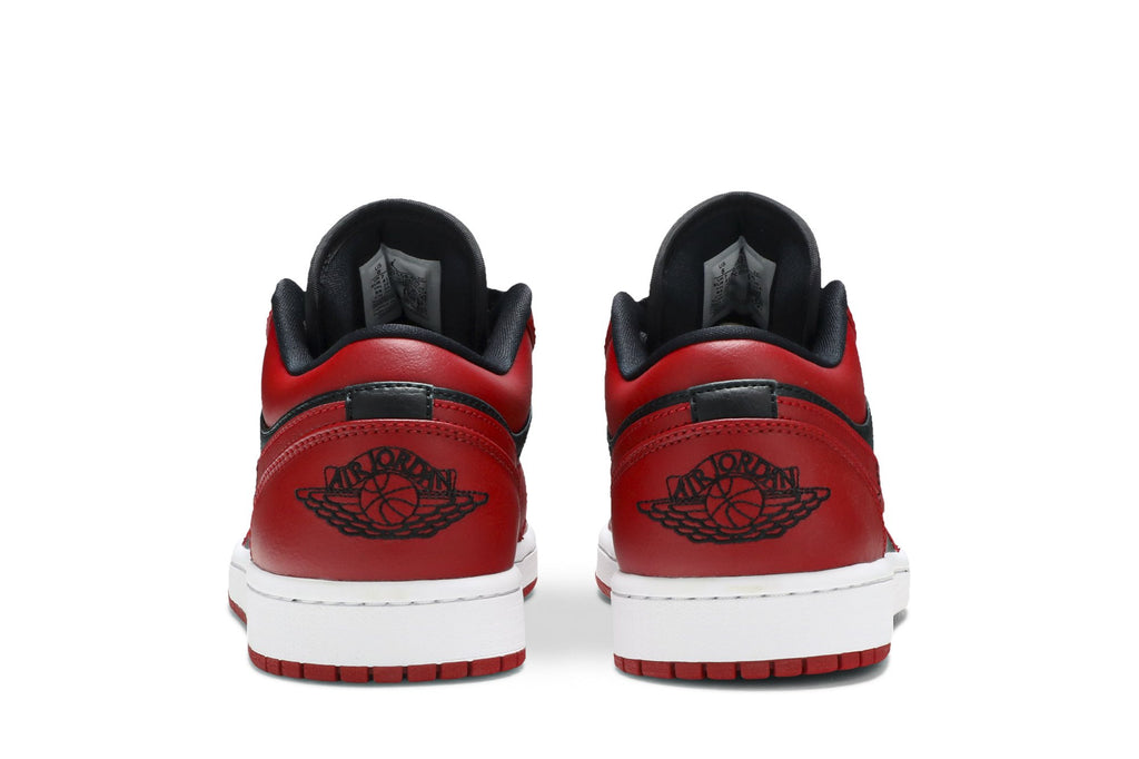 Retro 1 Low Sneakers — Reverse Bred — 553558-606