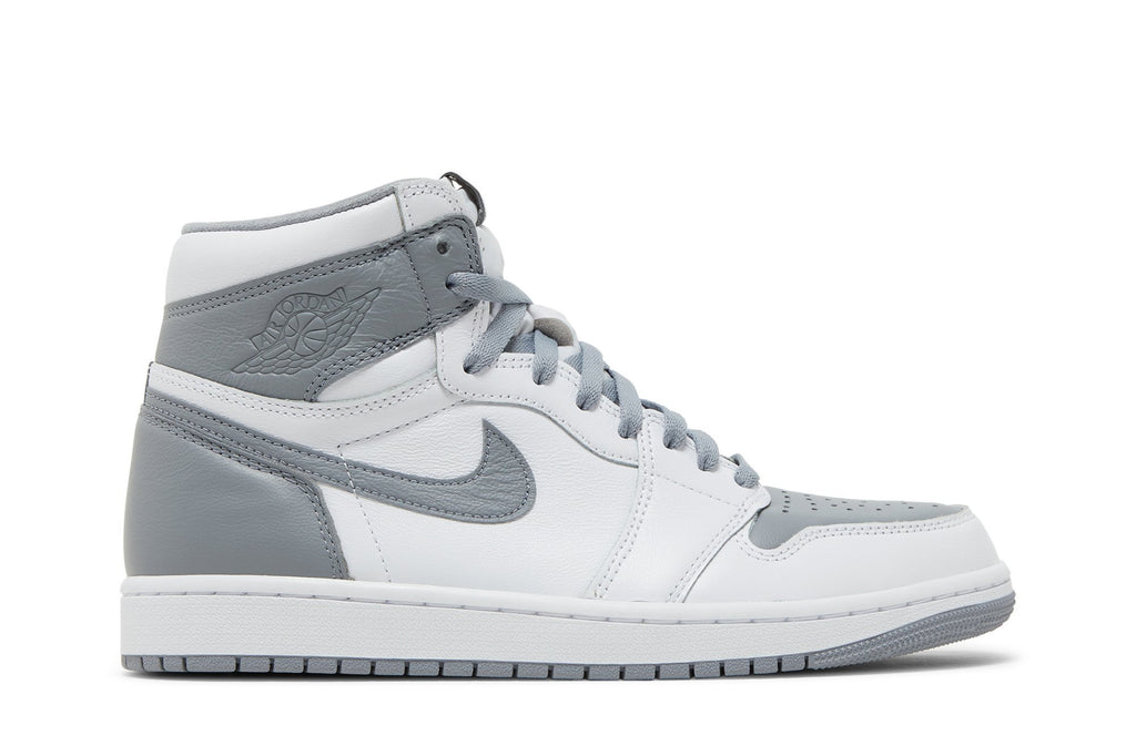 Retro 1 High OG Sneakers — Stealth — 555088-037