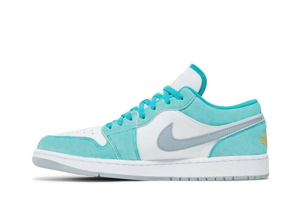 Retro 1 Low Sneakers — New Emerald — DN3705-301