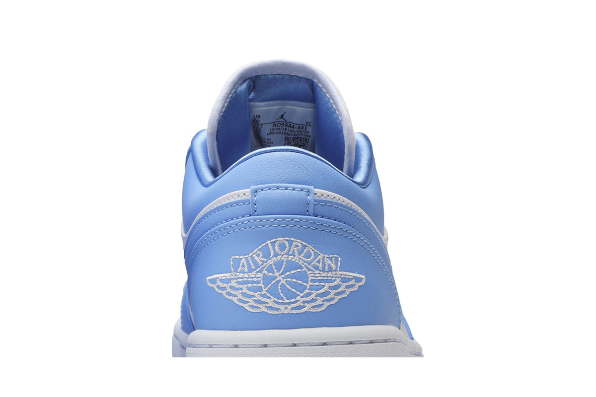 Retro 1 Low Sneakers — UNC — AO9944-441