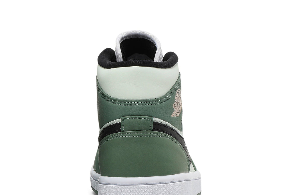Retro 1 Mid SE Sneakers — Dutch Green — CZ0774-300