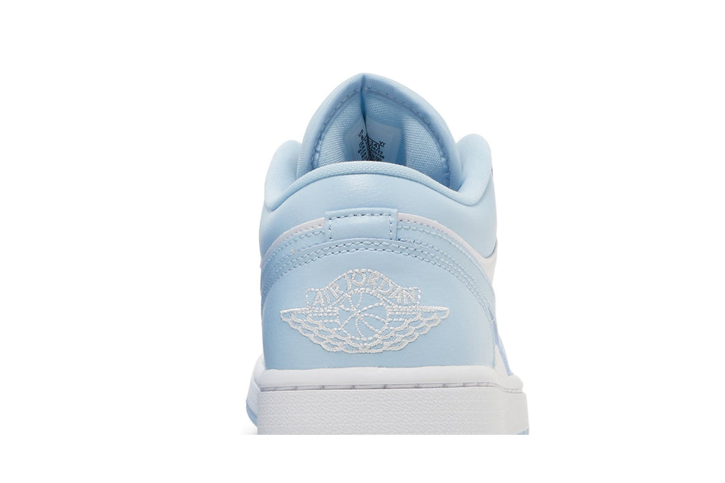 Retro 1 Low Sneakers — Ice Blue — DC0774-141