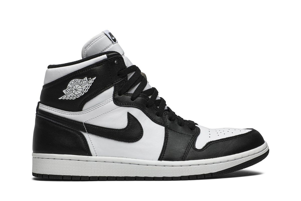 Retro 1 High OG Sneakers — Black White — 555088-010