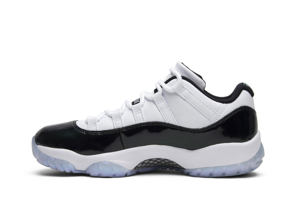 Retro 11 Low Sneakers — Emerald — 528895-145