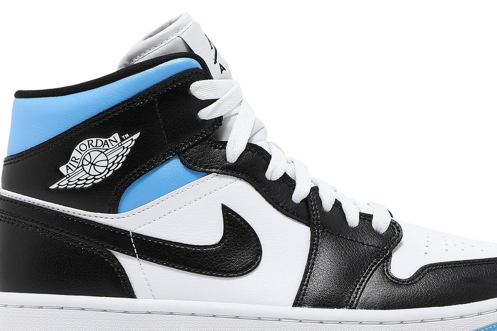 Retro 1 Mid Sneakers — University Blue — BQ6472-102