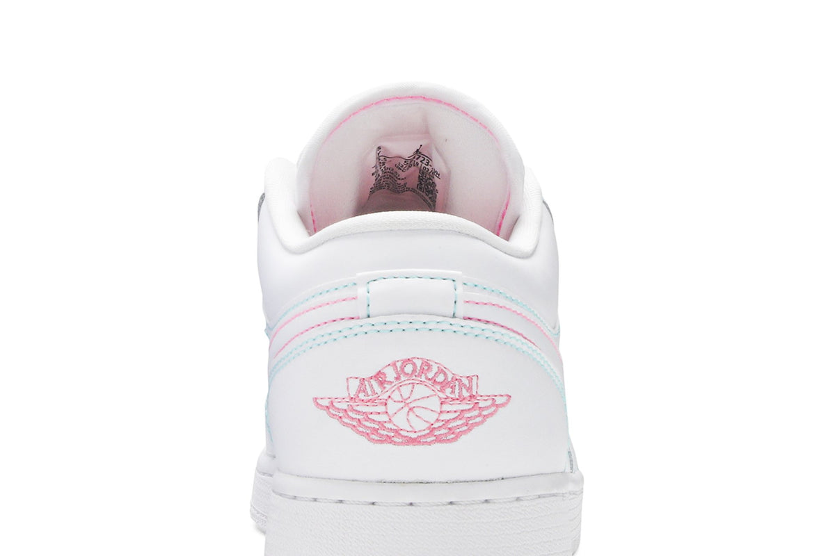 Retro 1 Low GS Sneakers — Aurora Green — 554723-101