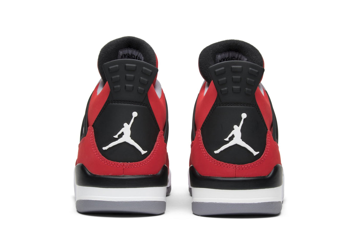 Retro 4 Sneakers — Toro Bravo — 308497-603