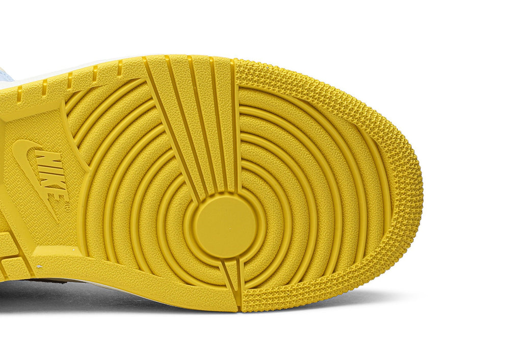 Maison Chateau Rouge Collaboration — Retro 1 Mid SE Sneakers — Fearless — CU2803-200