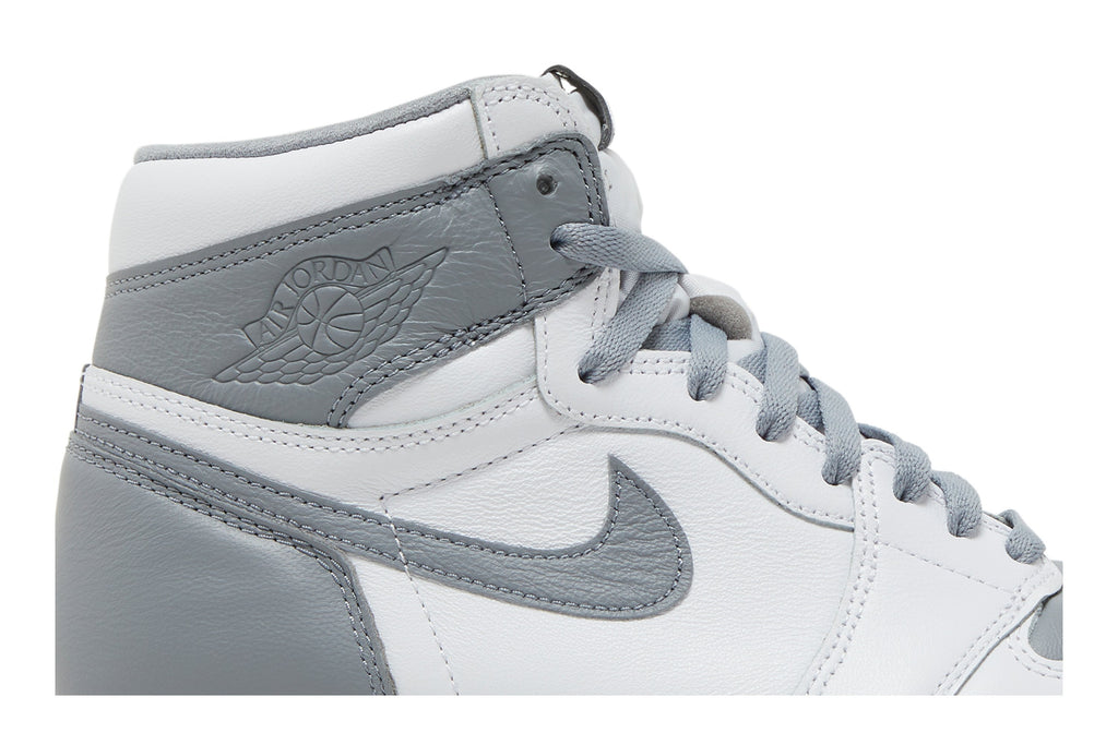 Retro 1 High OG Sneakers — Stealth — 555088-037