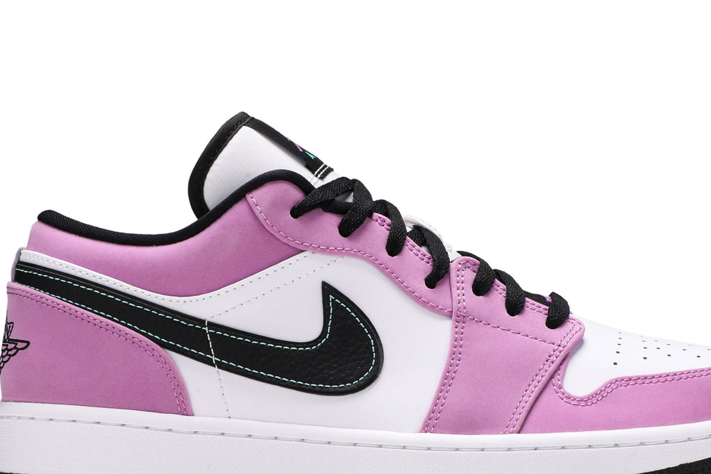 Retro 1 Low SE Sneakers — Violet Shock — CK3022-503